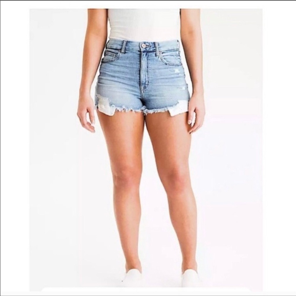 American Eagle Distressed Curvy Hi-Rise Shortie